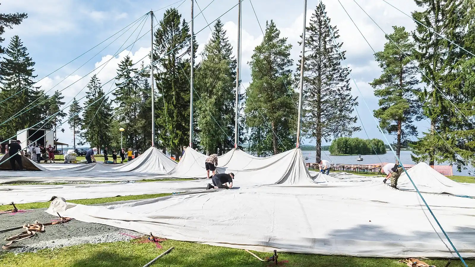 Festariteltta nousee